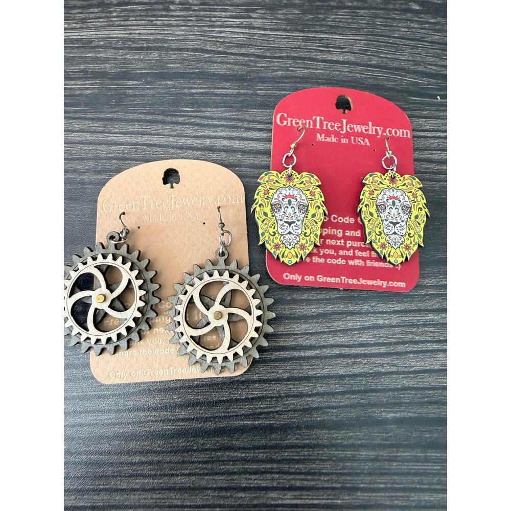 NWT Laser-Cut Wooden Lion & Gear Dangle Drop Earrings Bundle (2)